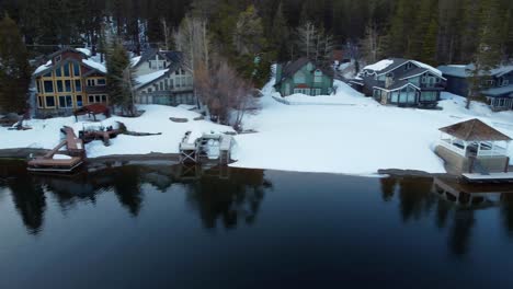 northern lakefront of donner lake in california