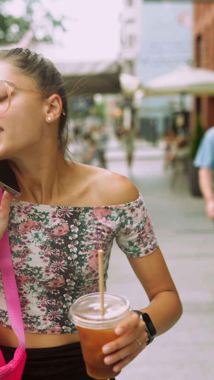 도시의 젊은 여자