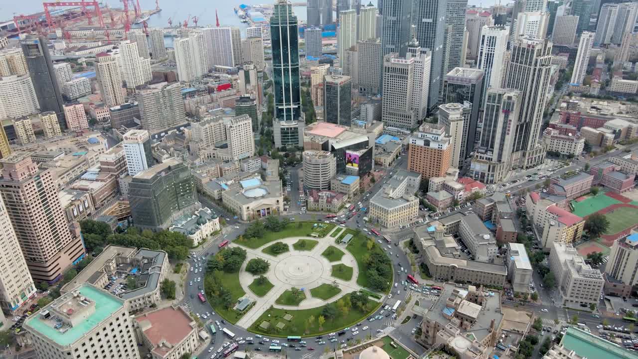 fotografía aérea de la plaza de dalian zhongshan