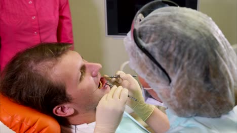 el examen dental