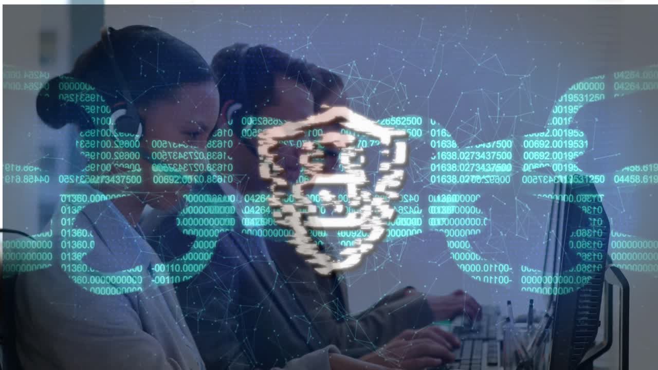 candado de seguridad, cadena digital contra los ejecutivos de atención al cliente que trabajan
