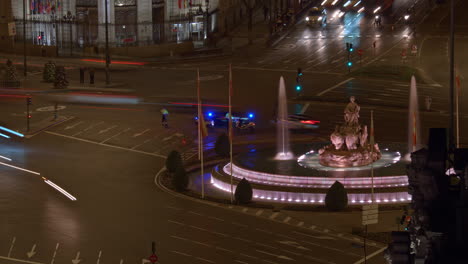 Timelapse-of-transport-traffic-on-Plaza-de-Cibeles-in-night-Madrid-Spain