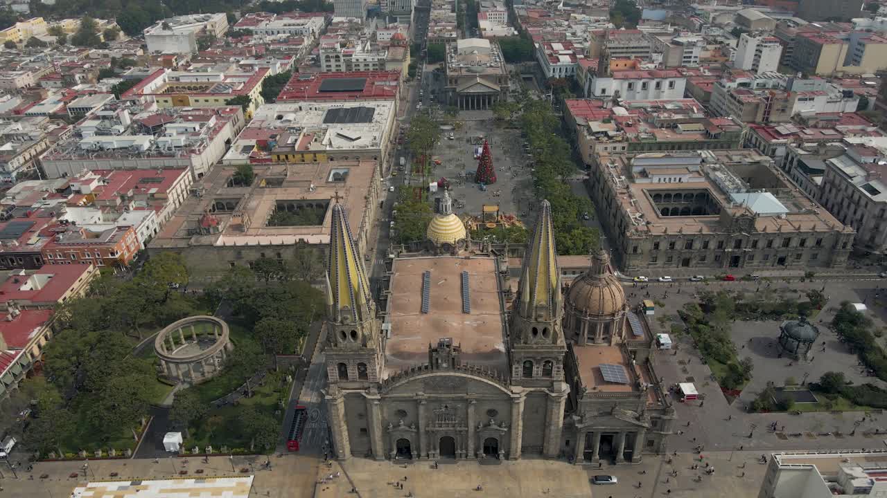 Metrópole de Guadalajara com o famoso Templo do Santíssimo Sacramento no estado de Jalisco, oeste do México.