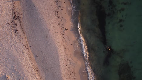 Top-Down-View-of-Arctic-Beach-Uttakleiv-on-Lofoten-Islands,-Norway