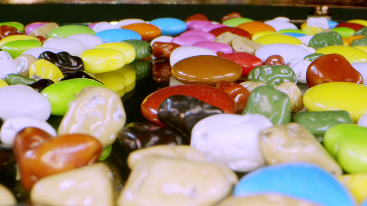 달하고 맛있는 초콜릿 사탕