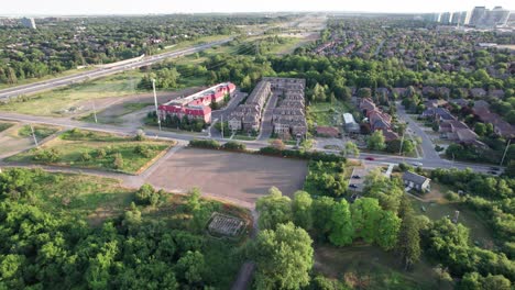 Flying-Towards-Suburbs-of-Mississauga