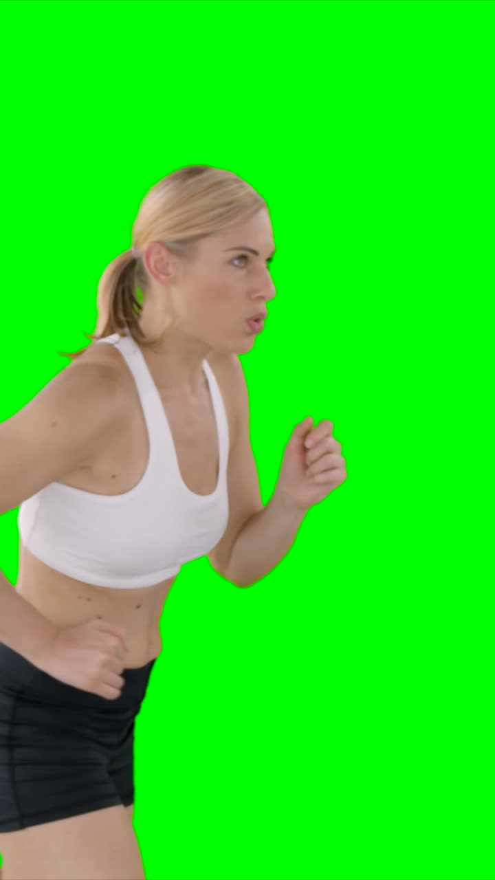 운동선수 가 달리고 있는 측면 시선