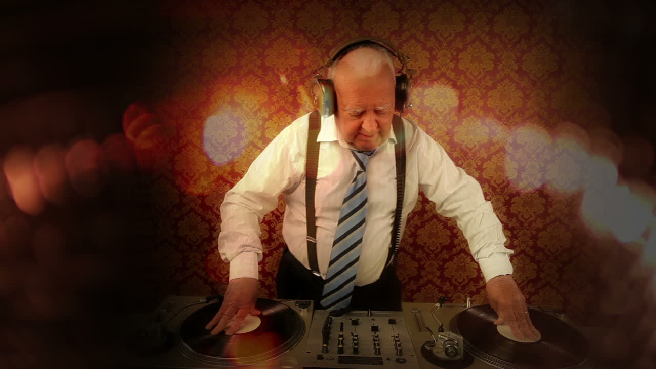 할아버지 dj 비디오 22