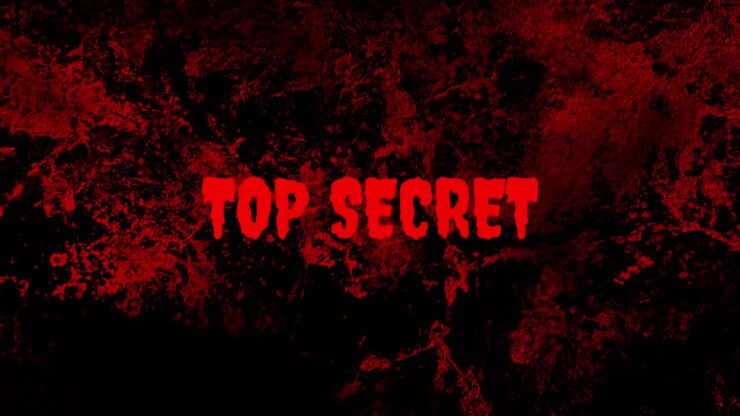 Testo Top Secret rosso tremolante su sfondo grunge