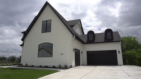 A-frame-modern-home-in-Iowa