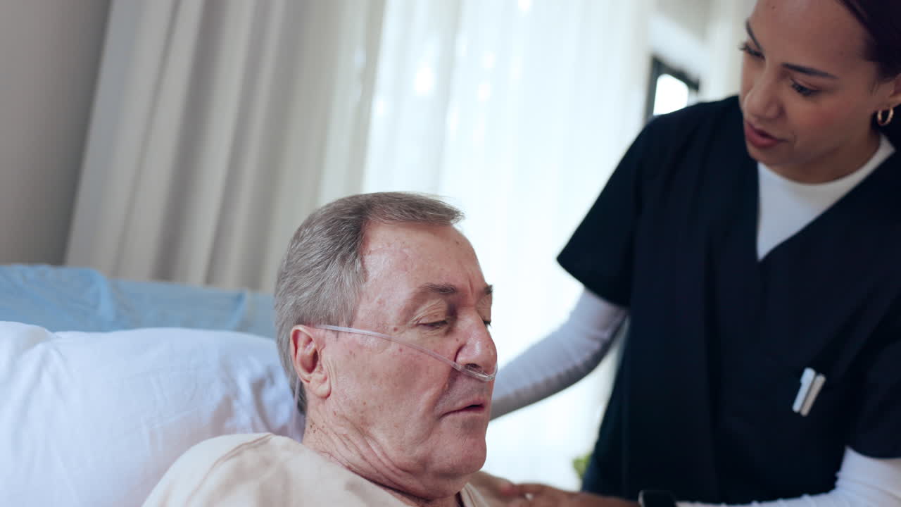 시니어 남성, 간호 지원