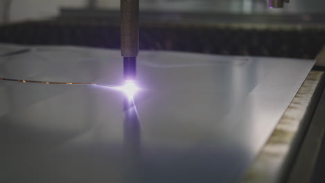 precise steel cutting technology