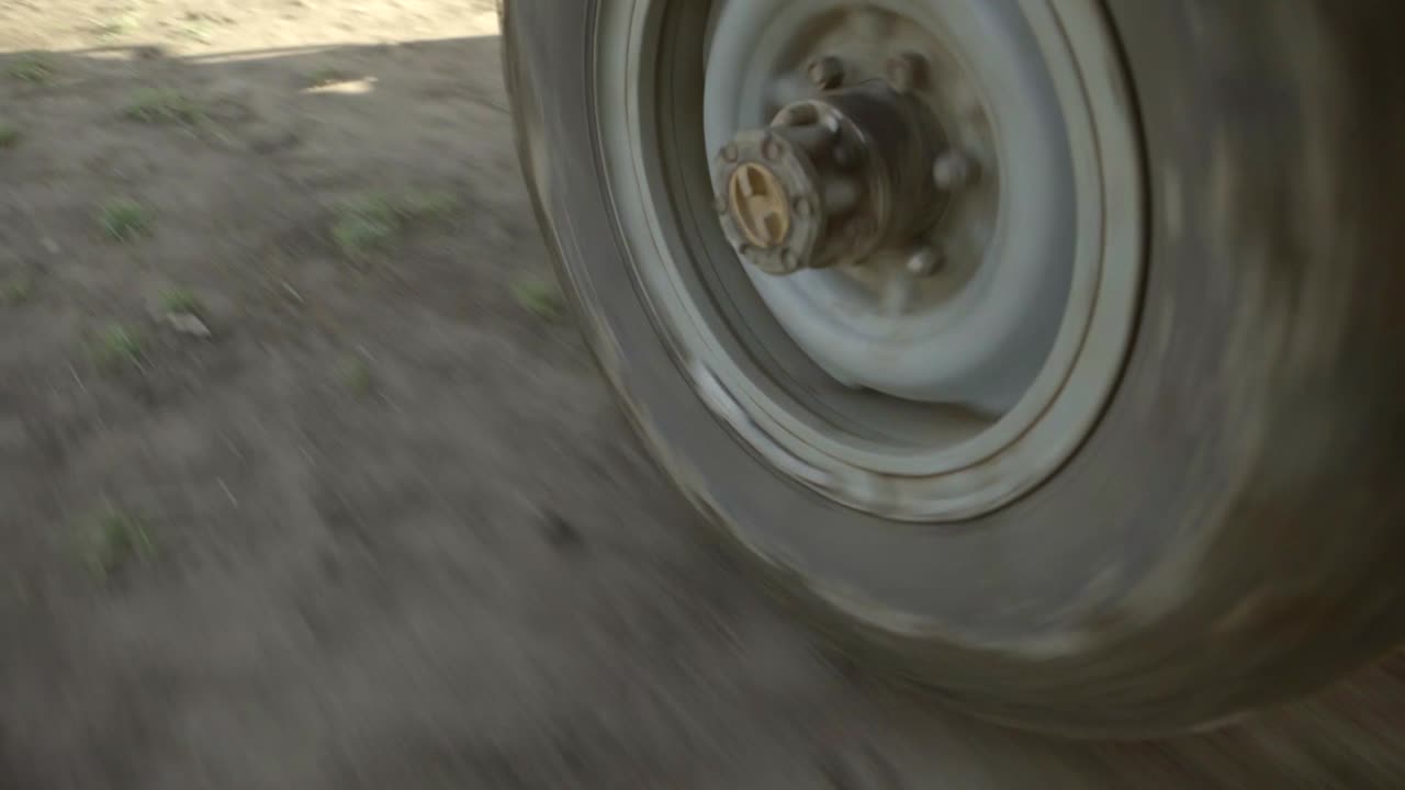 4x4 바퀴 근접 촬영