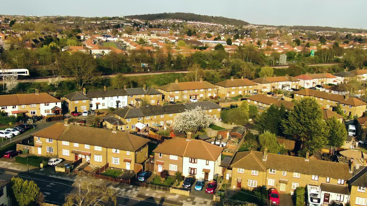 런던에 있는 집들의 드론 샷