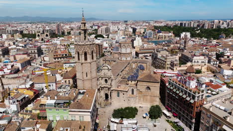 Miguelete-Tower---Valencian-Gothic-Bell-Tower-Of-Valencia-Cathedral-On-A-Sunny-Day-In-Valencia,-Spain