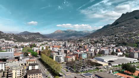 Drohnenaufnahmen-Von-Lugano,-Schweiz