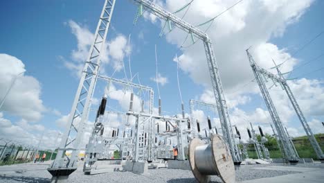 construcción de una subestación de transformadores