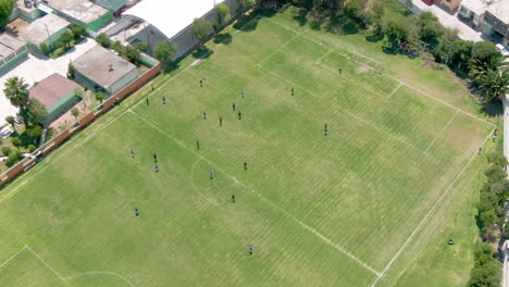 Foul-Des-Schiedsrichters-Im-Fußball