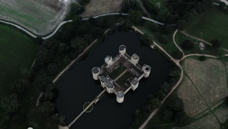 Iconic-Castle-and-mote-in-England-Drone-Aerial