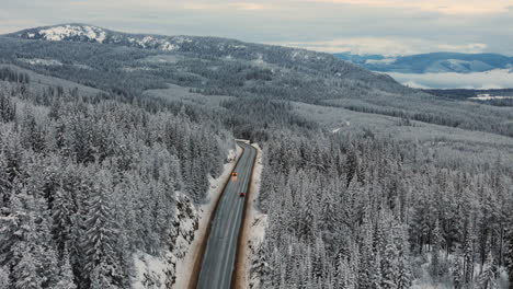 Al-Estilo-Más-Cuervo:-Encerrado-En-La-Nieve