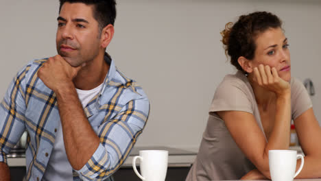 Couple-not-talking-after-a-dispute