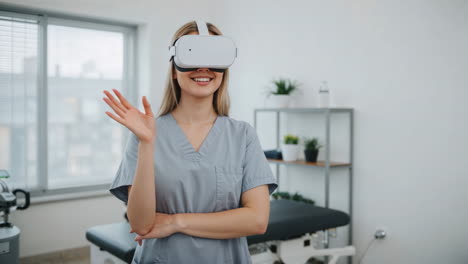 medical professional using vr headset in clinic