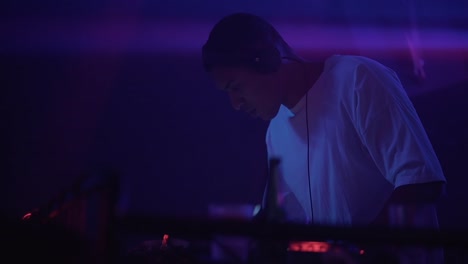 dj performance at night club