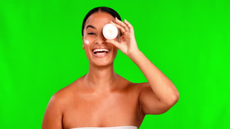 rostro, crema y cuidado de la piel para la mujer en pantalla verde