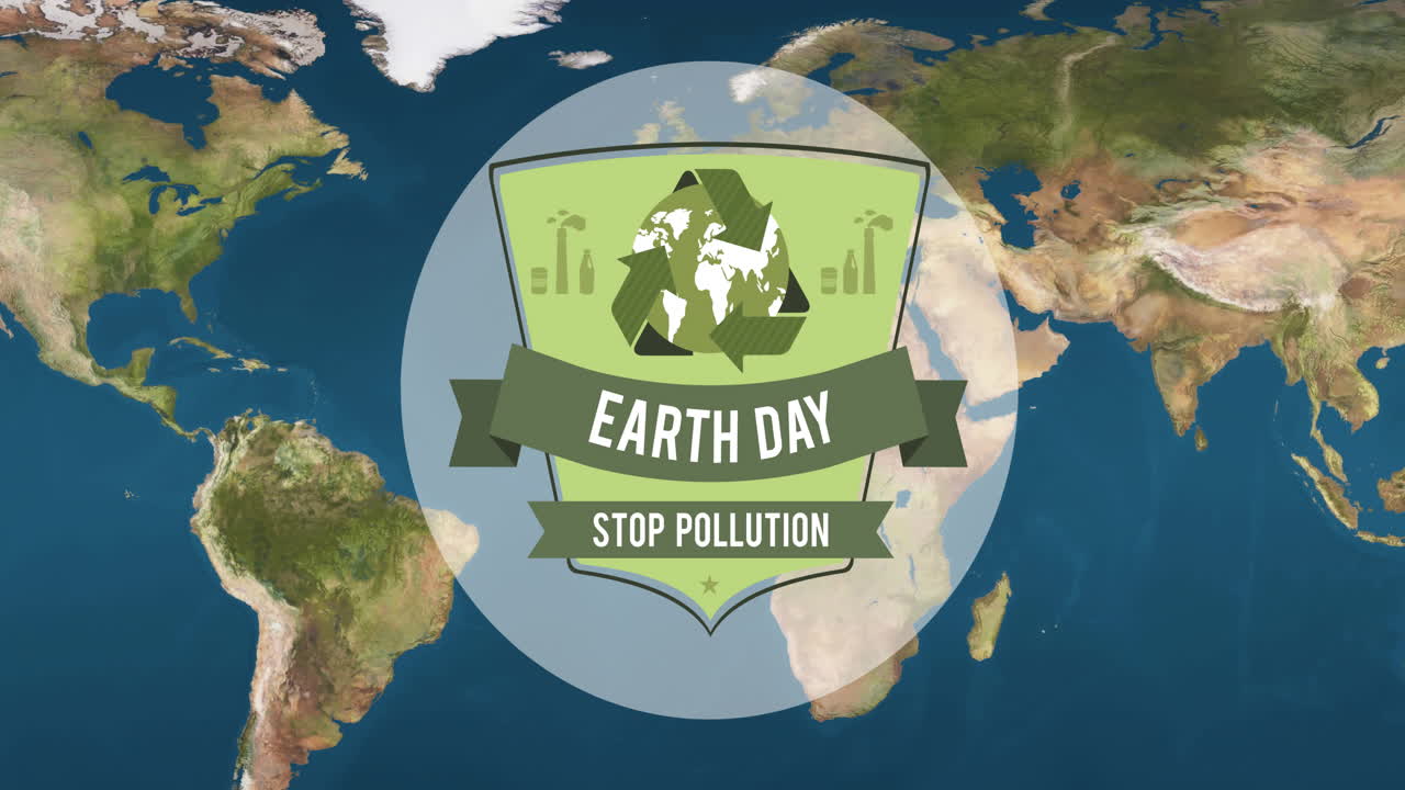 Animazione del testo 'Giornata della Terra' e del logo globale del riciclo su una mappa del mondo