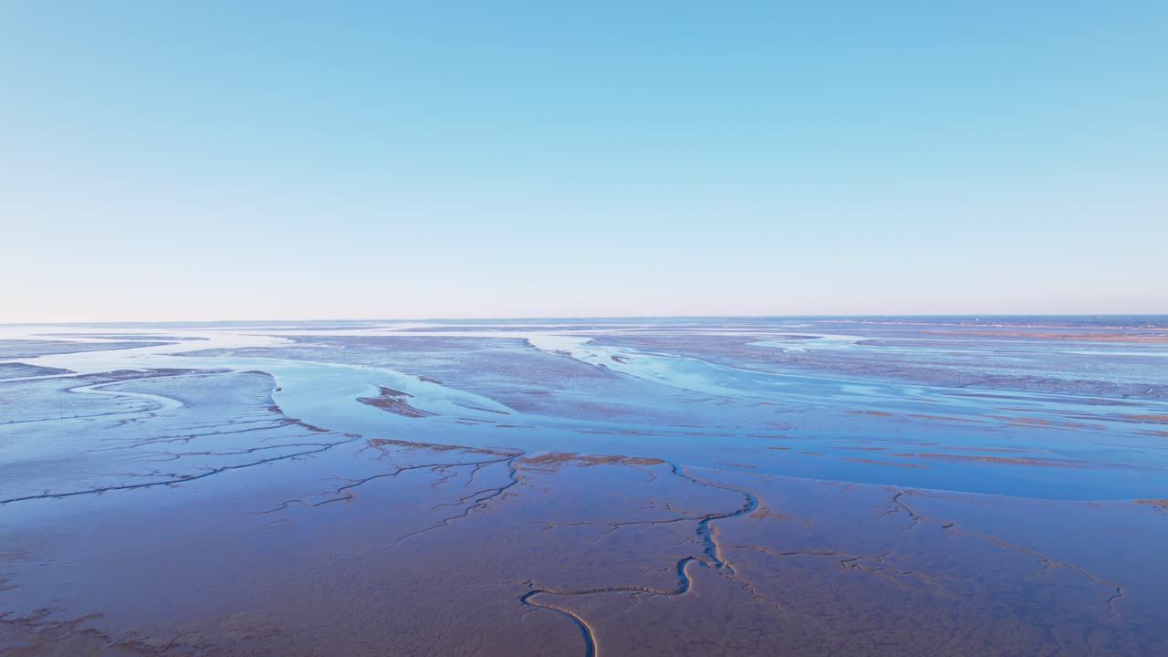 gujan-mestras, gironde, 프랑스의 갯벌이 있는 bassin d' arcachon 해안의 썰물