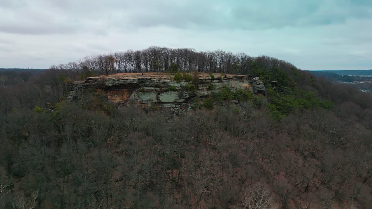 Aerial flyto Mount Pleasant Rock Cliff, Lancaster, Ohio