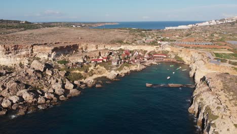 Video-Aéreo-De-Drones-De-Malta,-Mellieha-Y-Alrededores