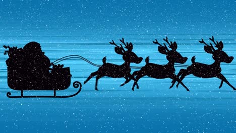Schnee-Fällt-über-Den-Weihnachtsmann-Im-Schlitten,-Der-Von-Rentieren-Gezogen-Wird,-Und-Helle-Spuren-Auf-Blauem-Hintergrund