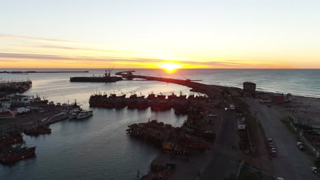 The-port-of-the-city-of-Mar-del-Plata-at-sunrise