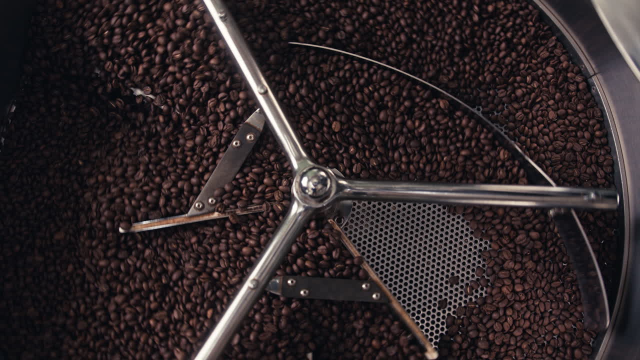 기 기계 에 있는 커피 콩