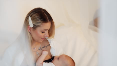 feliz madre y bebé
