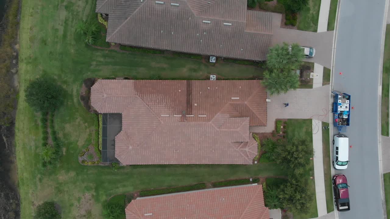 equipo de lavado de techos en el sur de florida