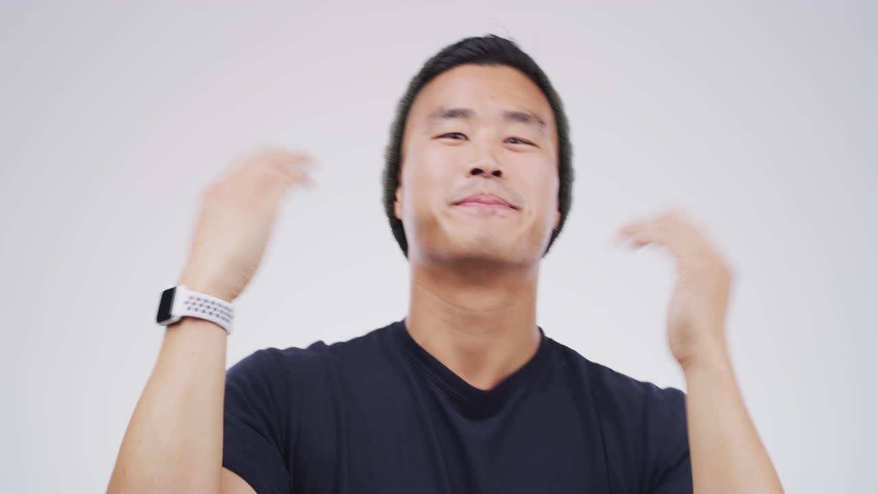 걸려 넘어지면, 그것을 춤의 일부로 만들어라.