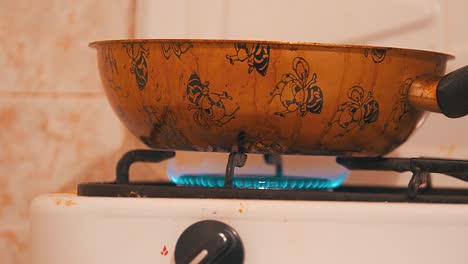 cooking with electric gas in the kitchen