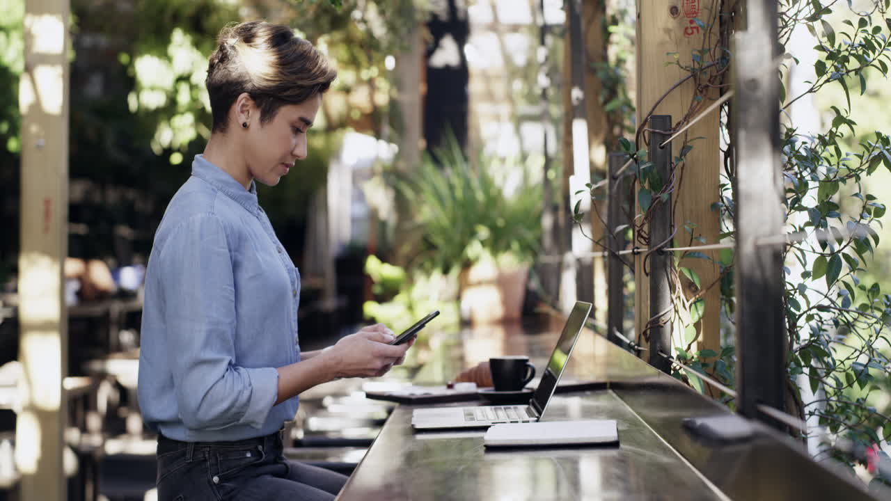 Where the wifi keeps her productive