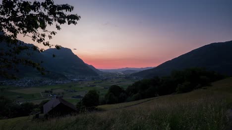 Day-to-Night-Time-Lapse-of-Beautiful-Bilten,-Switzerland-Mountain-Valley