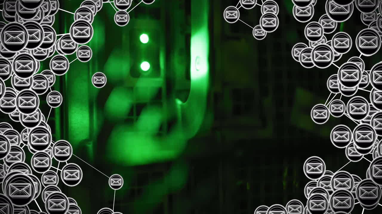 animación de los iconos de los sobres sobre la sala del servidor