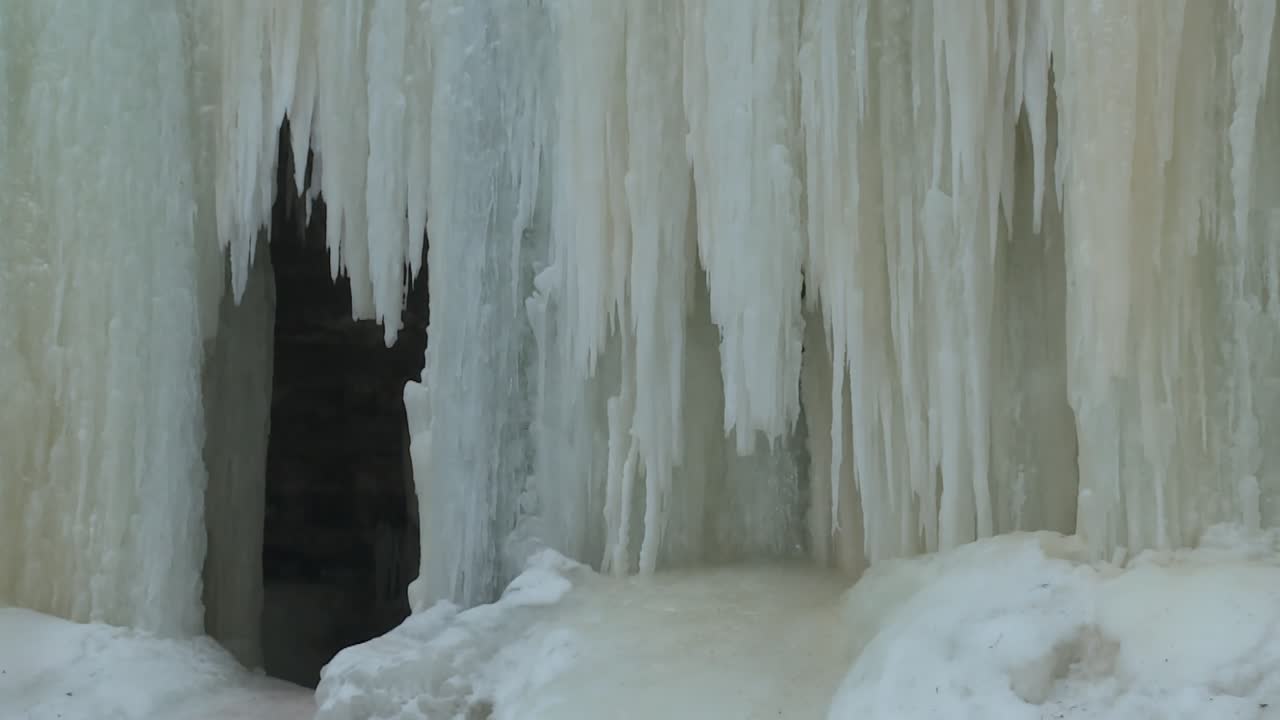 Icicle Walls At Rock River Canyon Ice Caves In Michigan's Upper Peninsula, Near Eben Junction. Tracking Shot