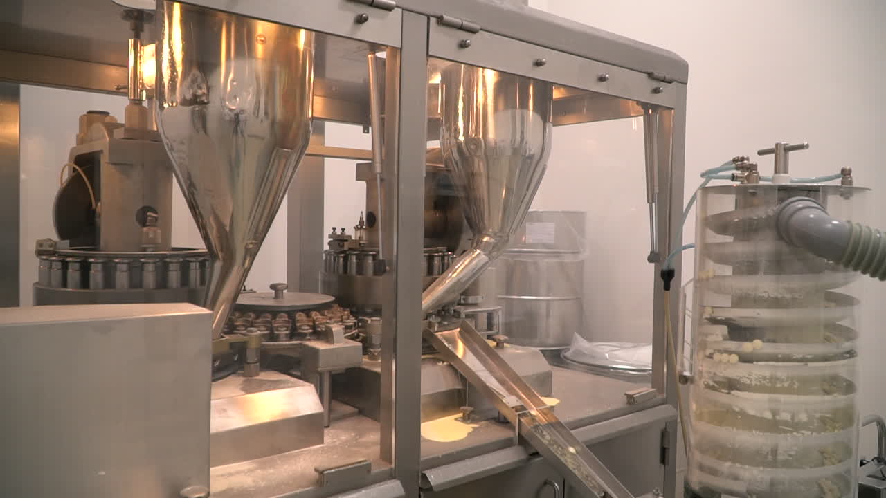 Pharma laboratory automated assembly line machine for round drug pills