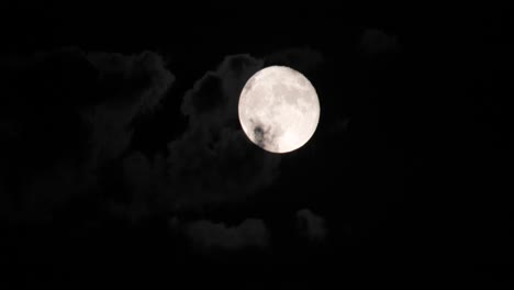 primer plano de la súper luna