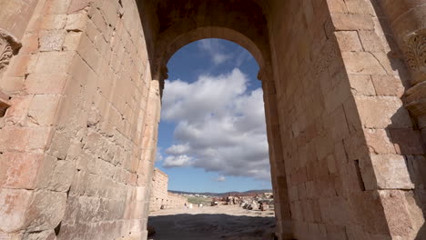 arch of hadrian in roman ruins in the jordanian city of jerash