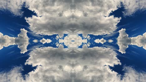 video de lapso de tiempo de 4k de cielo daramatic con nubes en movimiento y efecto espejo de reflejo como en un caleidoscopio. hermoso patrón fractal de cielo dramático con clima cambiante.