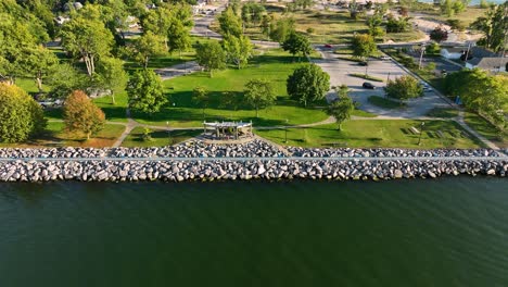 a small pavilion on the edge of the muskegon channel