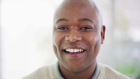 Face-of-happy-smiling-African-American