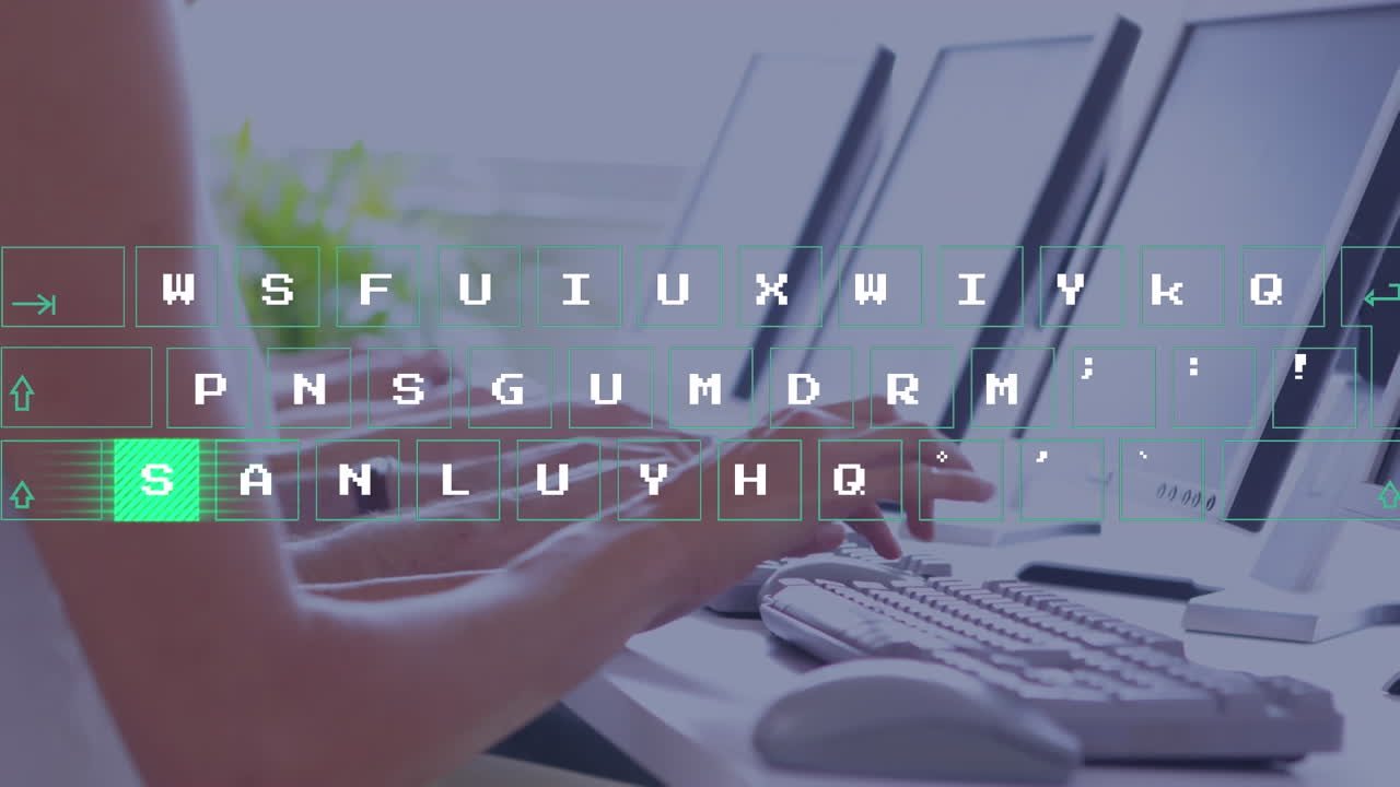 animación de un teclado virtual contra la sección media de diversos colegas que utilizan computadoras en la oficina